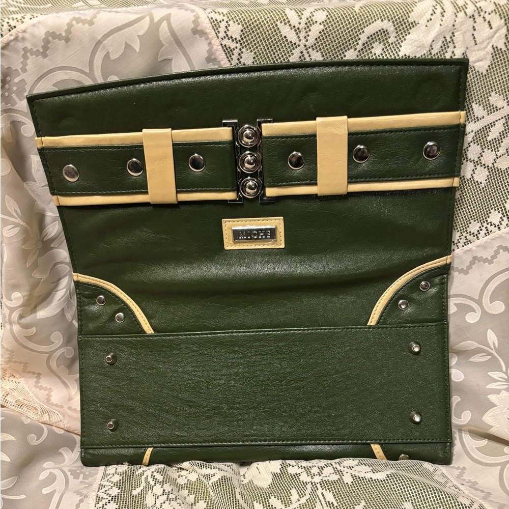 Miche Classic Shell - Green with Belt Look Detail